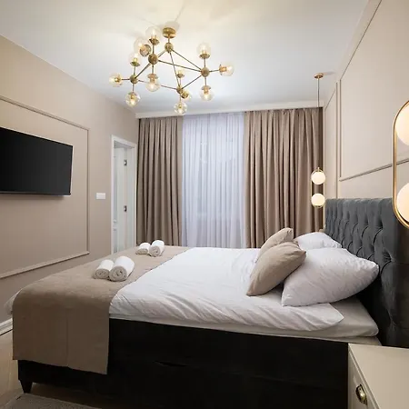 Apartment Via Flavia Luxury With Free Private Parking Pula